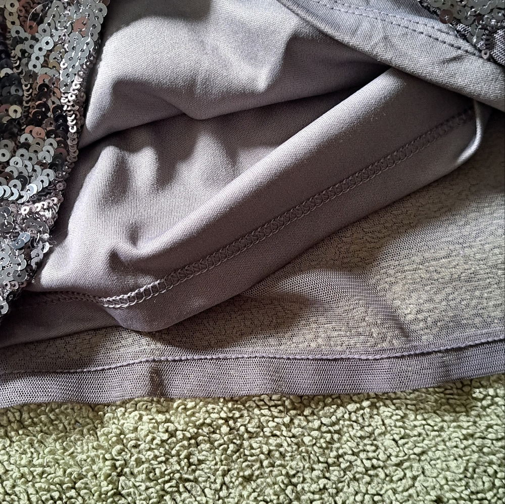 Sequined camisole top. - Picture 3 of 4